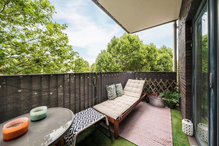 1 Bedroom Flat For Sale In Abbey Street, Bermondsey, SE16