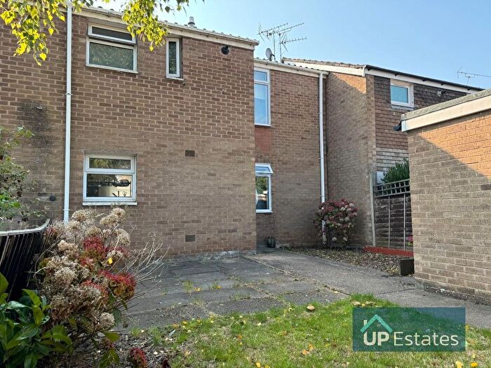 2 Bedroom Terraced House To Rent In Agincourt Road, Cheylesmore, Coventry, CV3