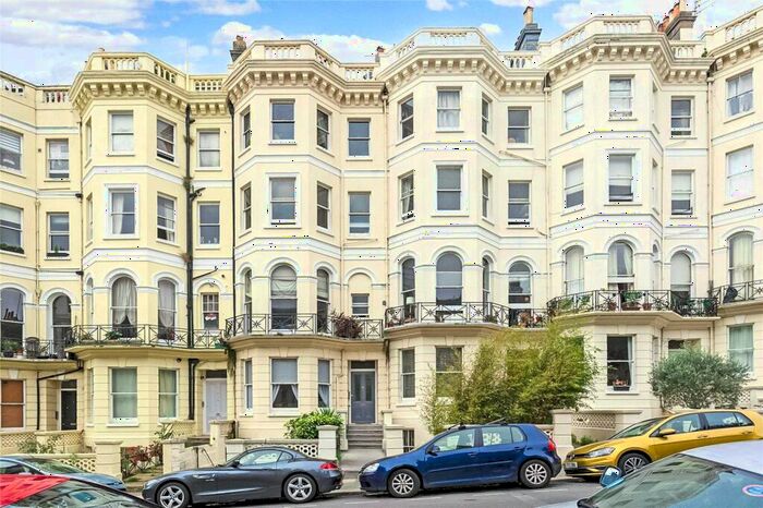 1 Bedroom Apartment To Rent In Cambridge Road, Hove, East Sussex, BN3