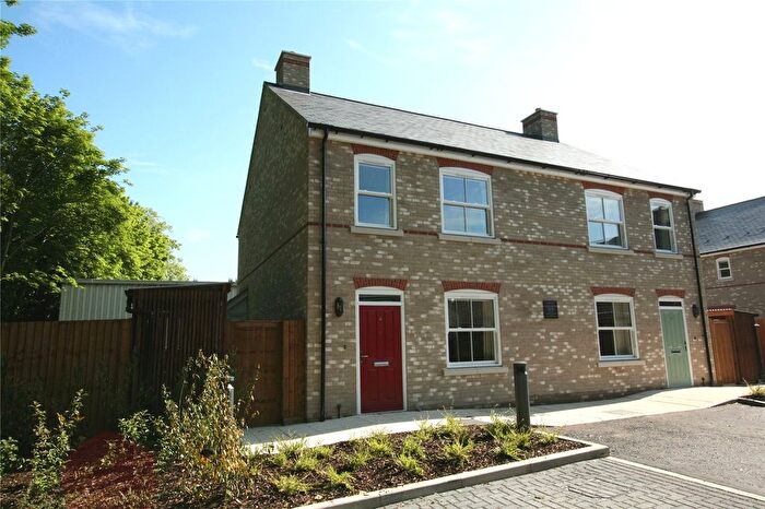 3 Bedroom Semi-Detached House To Rent In Gillies Close, Ditton Walk, Cambridge, CB5