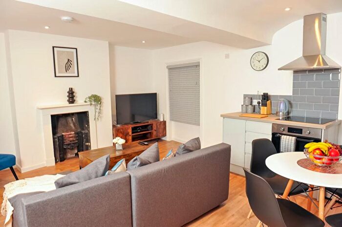 1 Bedroom Flat To Rent In Reading, RG1