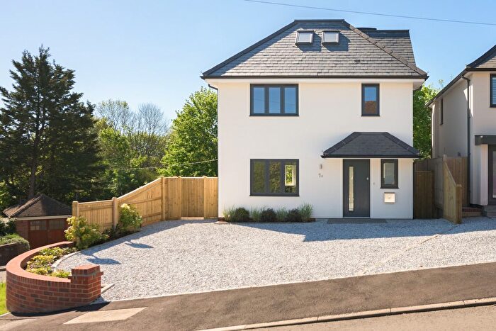 4 Bedroom Detached House For Sale In Chiltern Road, Marlow, SL7