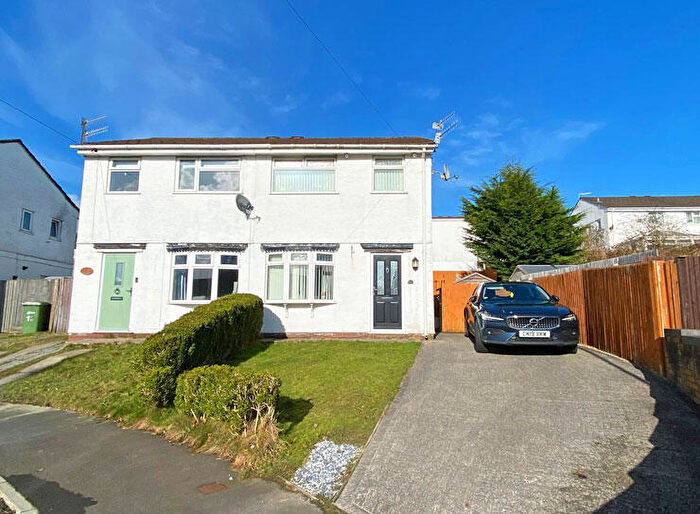2 Bedroom Semi-Detached House For Sale In Penybont, Pen-Pedair-Heol, Hengoed, CF82