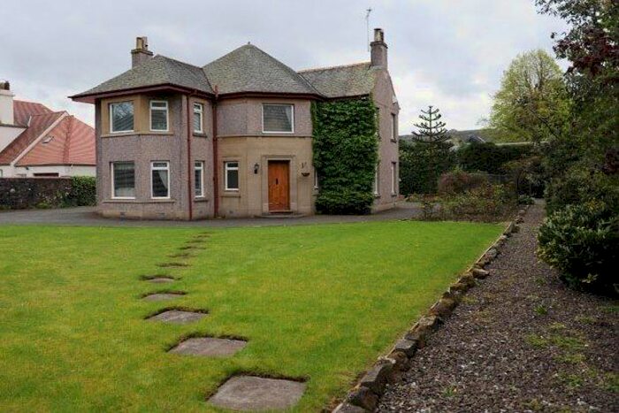 5 Bedroom Detached House To Rent In Snowdon Place, Stirling, FK8