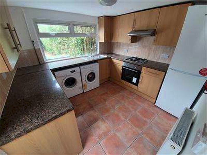 4 Bedroom House To Rent In Minny Street, Cathays, Cardiff, CF24