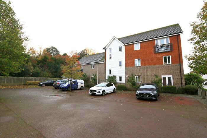 2 Bedroom Flat For Sale In Edward Vinson Drive, Faversham, ME13