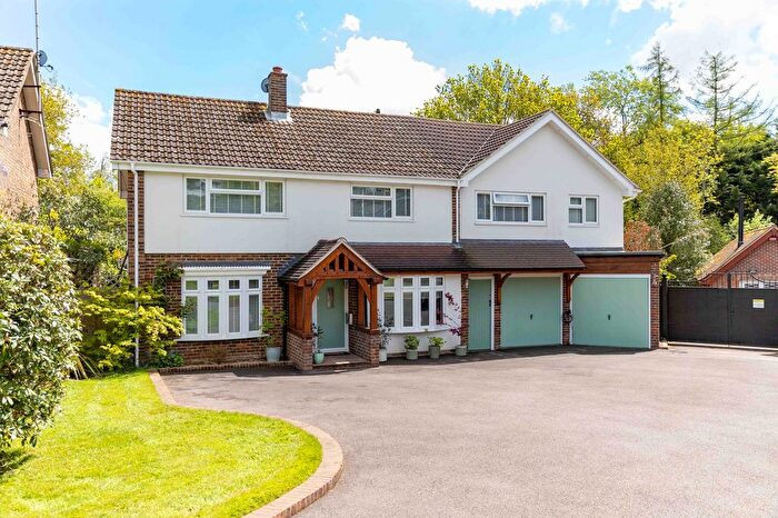 4 Bedroom Detached House For Sale In Newlands Park, Copthorne, RH10