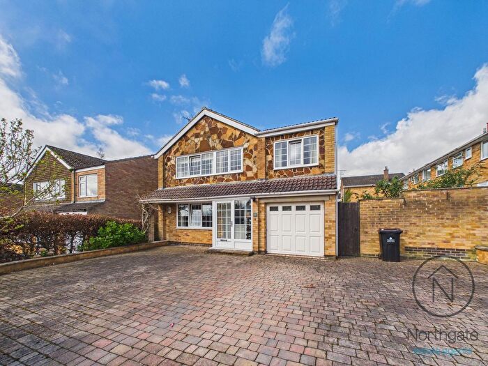 5 Bedroom Detached House For Sale In Pinewood Crescent, Heighington Village, DL5