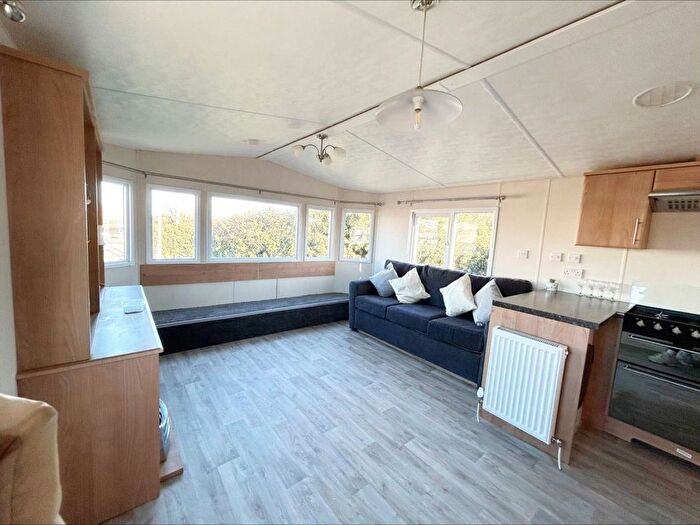 2 Bedroom Park Home For Sale In Leysdown Road, Leysdown-On-Sea, Sheerness, ME12