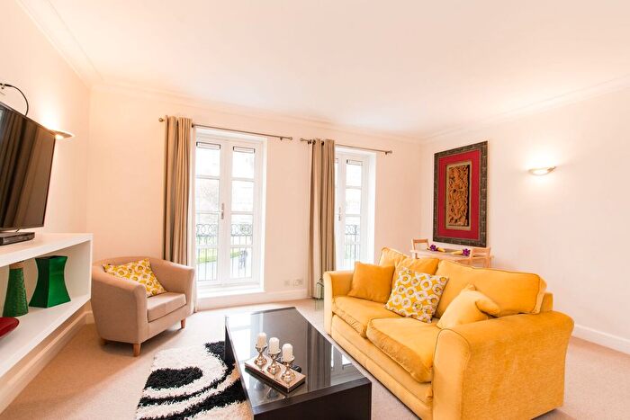 1 Bedroom Flat To Rent In St Marys Place, High Street Kensington, London, W8