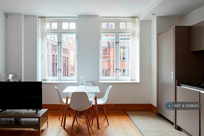 1 Bedroom Flat To Rent In Leman Street, London, E1