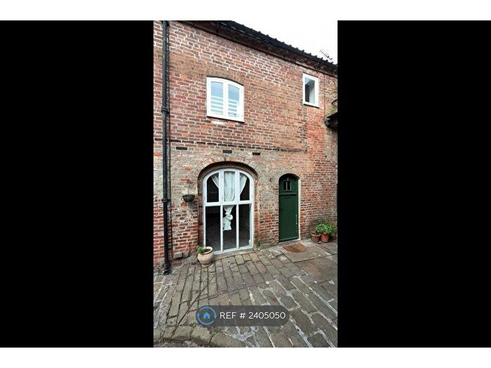 2 Bedroom Terraced House To Rent In Bridgegate Place, Retford, DN22