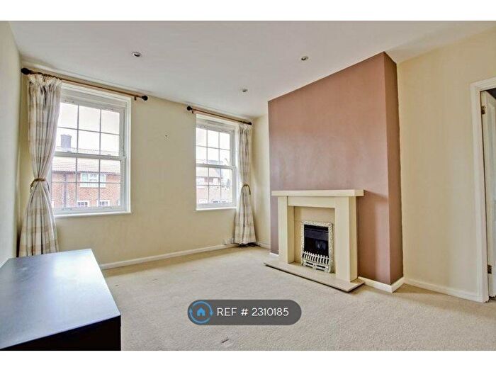 1 Bedroom Flat To Rent In Eltham, London, SE9