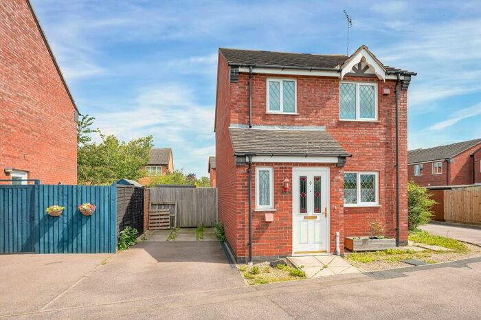 3 Bedroom Detached House For Sale In Plover Road, Essendine, Stamford, PE9