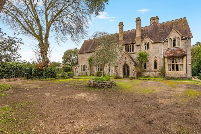 5 Bedroom Detached House For Sale In Church Road, Caldicot, NP26