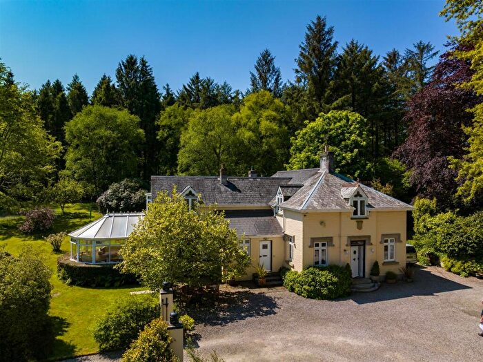 6 Bedroom Detached House For Sale In Washaway | Nr Wadebridge, PL30