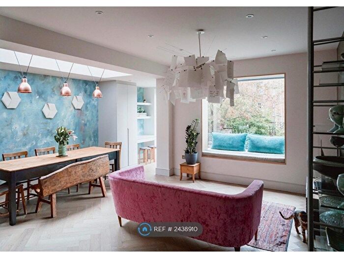 4 Bedroom Terraced House To Rent In Gladsmuir Road, London, N19