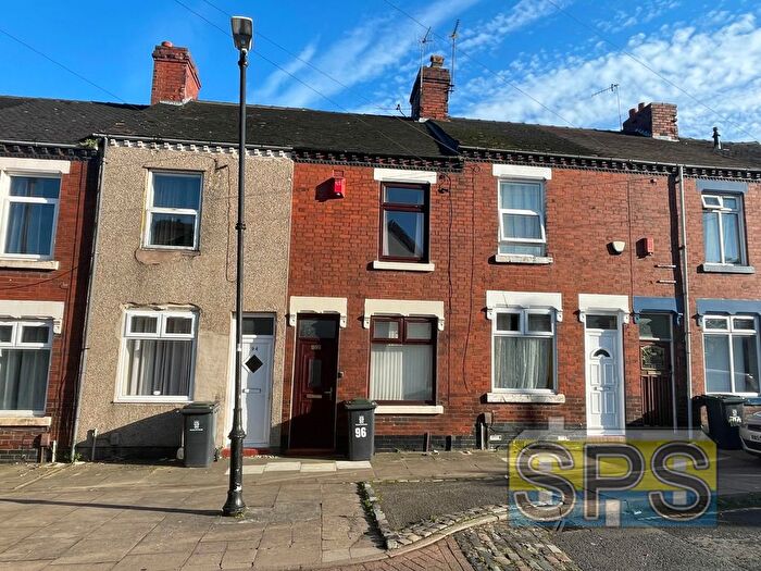 3 Bedroom Terraced House To Rent In Bond Street, Stoke-On-Trent, ST6
