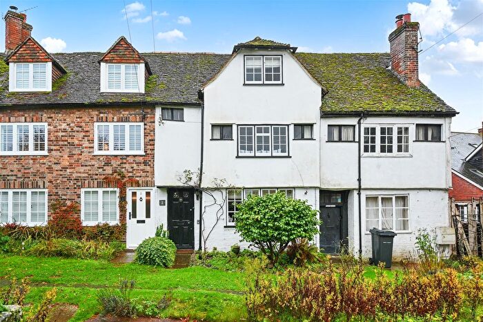 3 Bedroom Cottage For Sale In Landgate Square, Rye, East Sussex, TN31