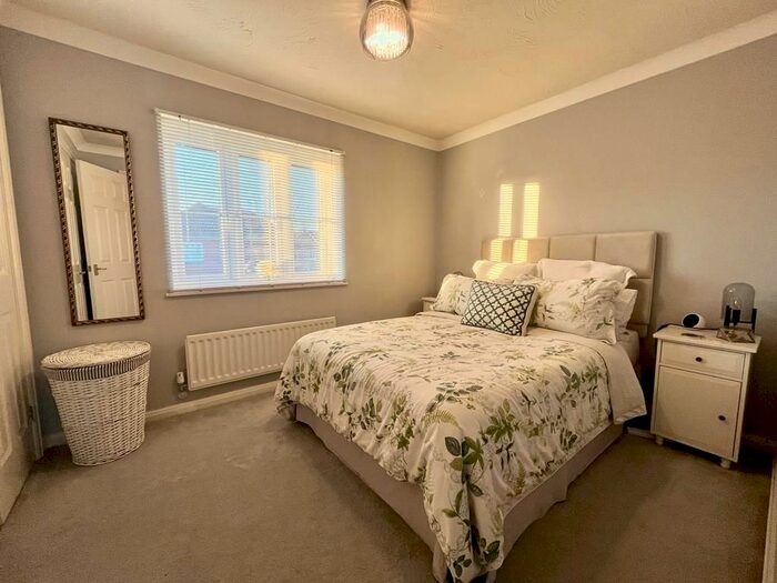 2 Bedroom Property To Rent In Westbury Rise, Church Langley, Harlow, CM17