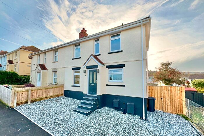 3 Bedroom Semi Detached House For Sale In Steer Road, Swanage, BH19