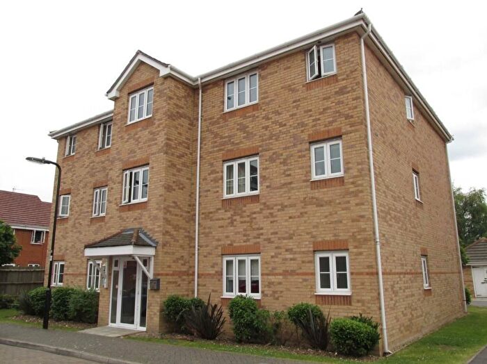 2 Bedroom Flat For Sale In Hoddinot, Eastleigh, SO50