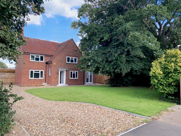 4 Bedroom House To Rent In The Street, Beck Row, Bury St. Edmunds, IP28