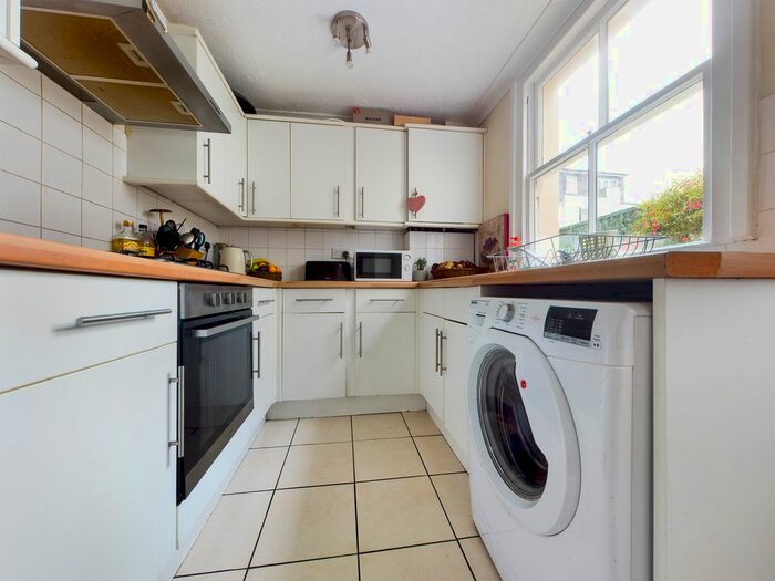 3 Bedroom Terraced House To Rent In Cowper Street, Hove, BN3