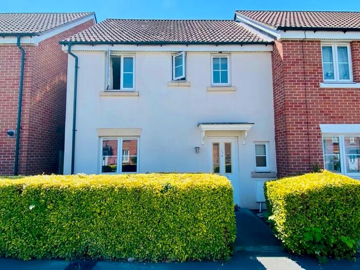 3 Bedroom Semi-Detached House To Rent In Bullingham Lane, Hereford, HR2