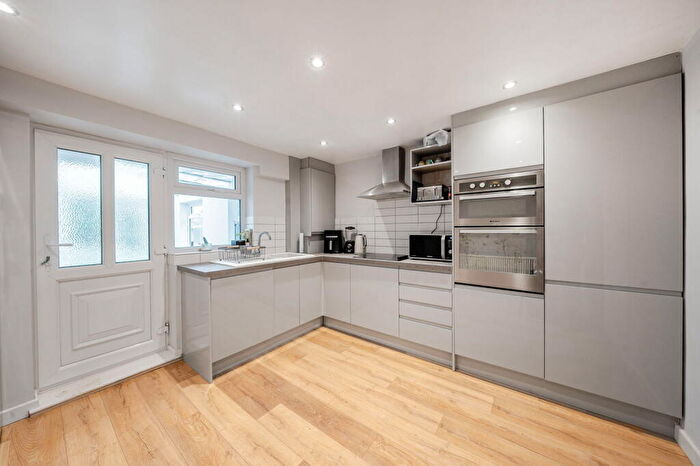 3 Bedroom Terraced House For Sale In Beech Road, Oakham, LE15