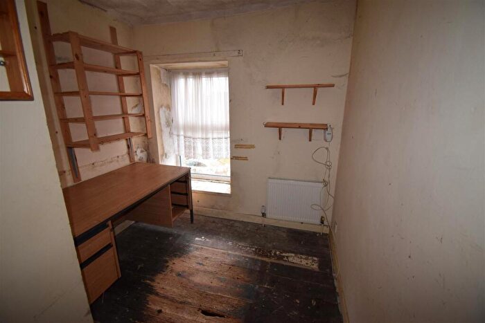 3 Bedroom Detached House For Sale In Ynys Terrace, Blaenau Ffestiniog, LL41