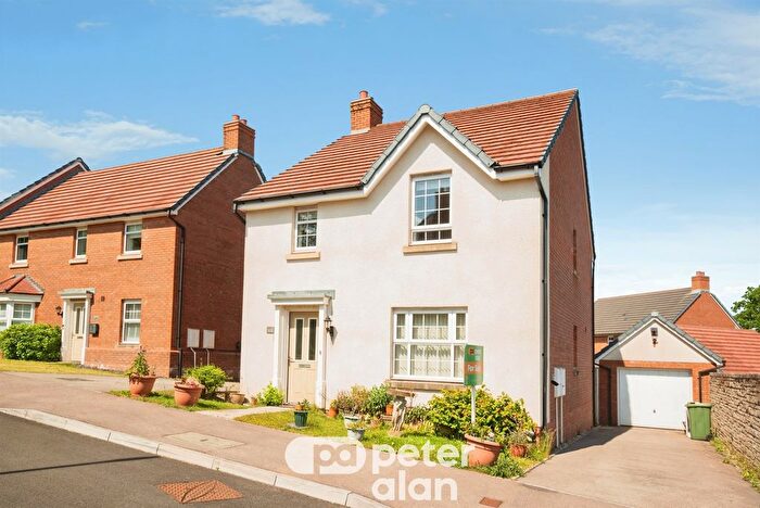 4 Bedroom Detached House For Sale In Cwrt Carver, Pontrhydyrun, Cwmbran, NP44