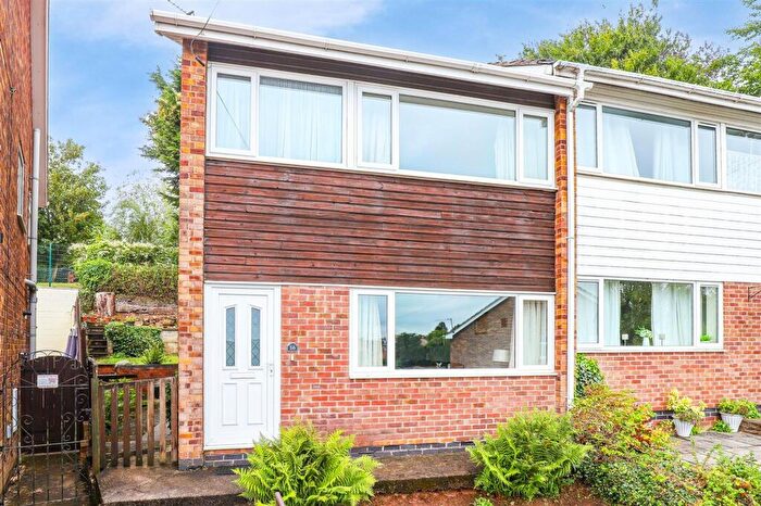 3 Bedroom Semi-Detached House For Sale In Salamander Close, Carlton, NG4