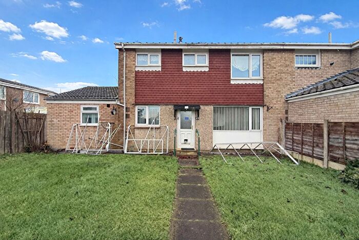 3 Bedroom Semi Detached House For Sale In Birchwood Road, Marton-In-Cleveland, Middlesbrough, TS7