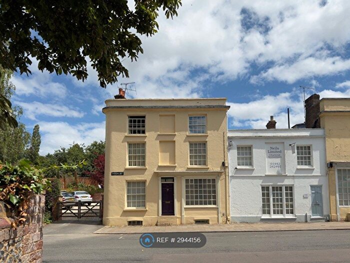 Studio To Rent In High St, Hemel Hempstead, HP1