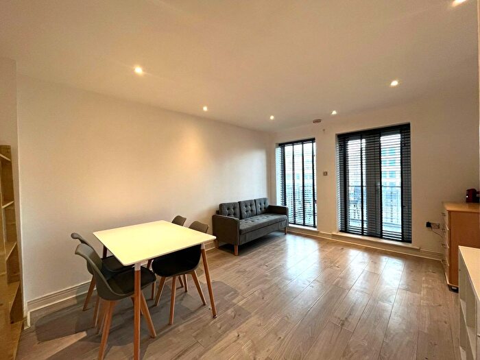 2 Bedroom Flat To Rent In Central House, - High Street, London, London, E15