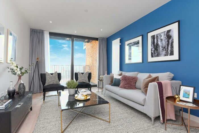 2 Bedroom Apartment To Rent In Rope Terrace, London, E16