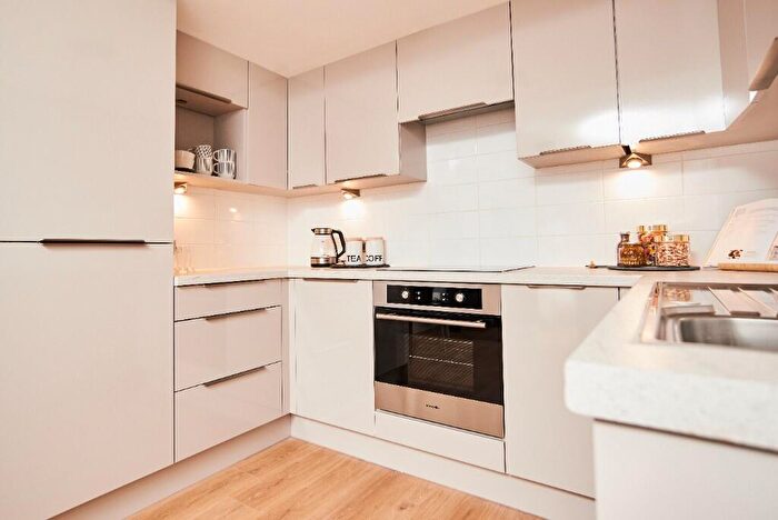 2 Bedroom Apartment To Rent In Princeton Place, Liverpool, Merseyside, L8