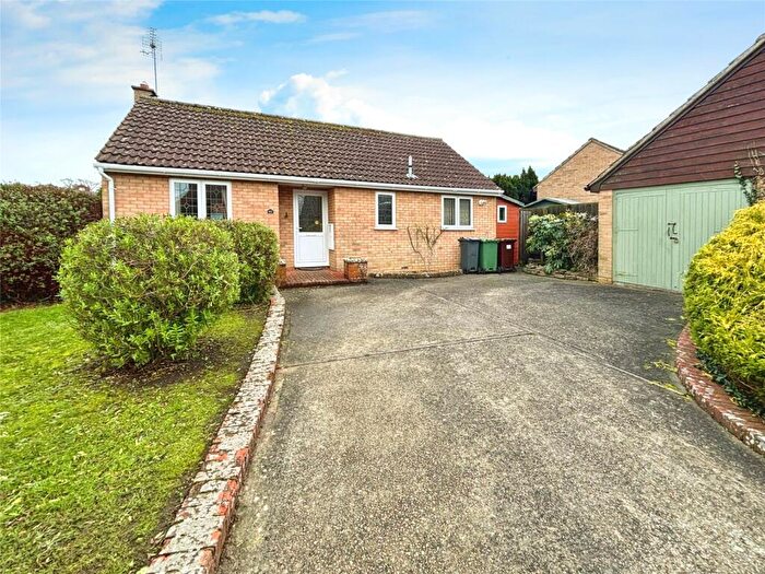 2 Bedroom Bungalow For Sale In Woodhall Drive, Sandown, Isle Of Wight, PO36