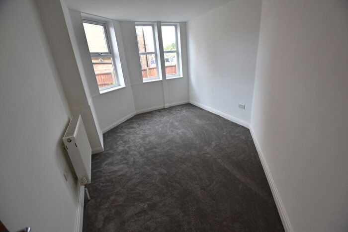 2 Bedroom Apartment To Rent In Park Road Salford Greater Manchester, M6