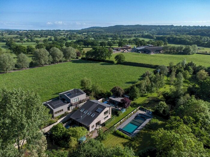 3 Bedroom Barn Conversion For Sale In Charlton Musgrove, BA9