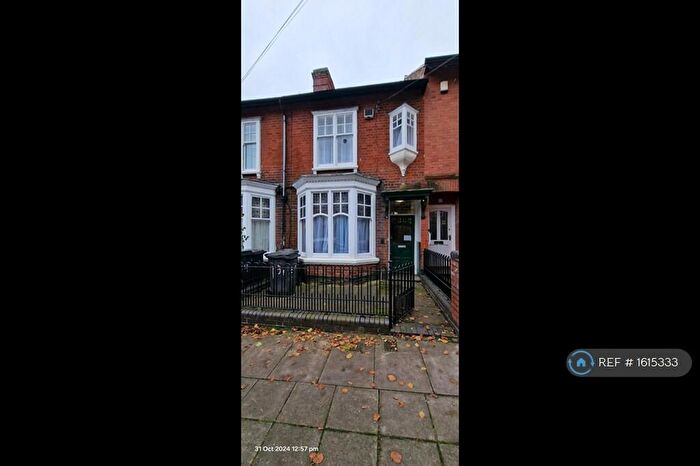 2 Bedroom Maisonette To Rent In Abingdon Road, Leicester, LE2