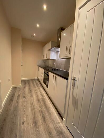 2 Bedroom Flat To Rent In Church Street, Ebbw Vale, NP23