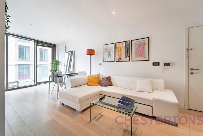 1 Bedroom Flat To Rent In Schooner Road, Silvertown, E16