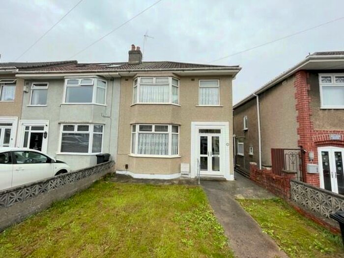 3 Bedroom House To Rent In Hillside Avenue, Bristol, BS15
