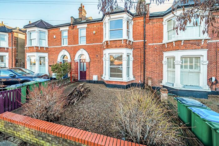 4 Bedroom Terraced House For Sale In Greenvale Road, London, SE9