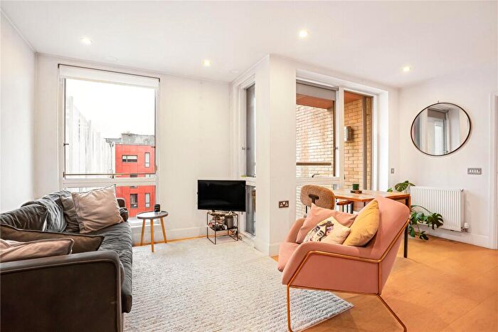 1 Bedroom Apartment To Rent In Kingsland Road, London, E8