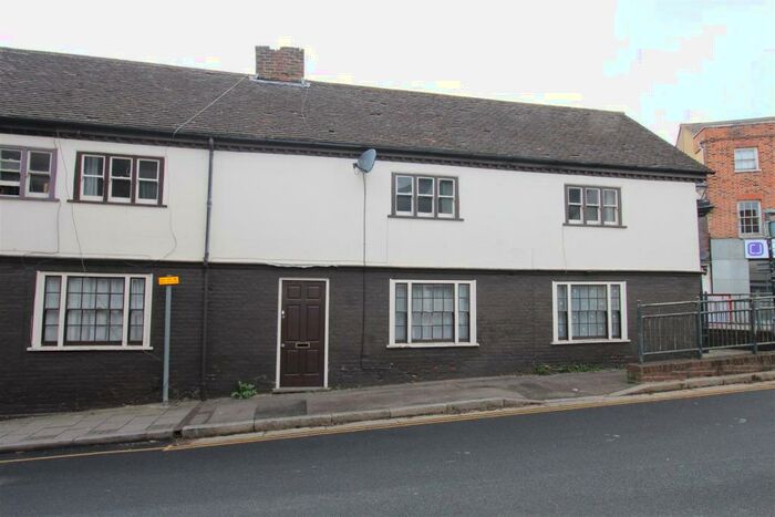 2 Bedroom Terraced House To Rent In High Street, Milton Regis, Sittingbourne, ME10