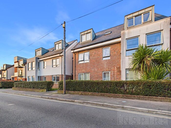 1 Bedroom Flat For Sale In Denne Parade, Horsham, RH12