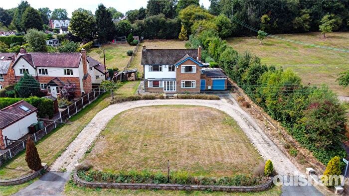 3 Bedroom Detached House For Sale In Fairfield Road, Bournheath, Bromsgrove, Worcestershire, B61